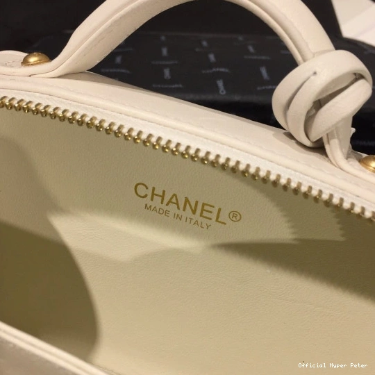 HyperPeter SMALL CHANEL LARGE CASE VANITY 0725